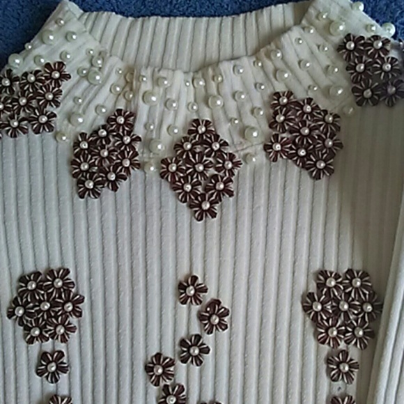 ? Tops - Beaded long sleeve shirt